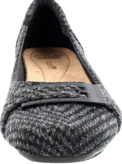 Clarks Womens Blanche West Dress Flats with Arch Support